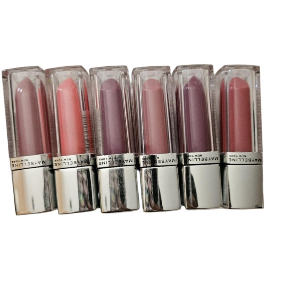 🩷❣️Maybelline Lipstick New York - 1 for $3 / 2 for $5 / 3 for $8❣️💕